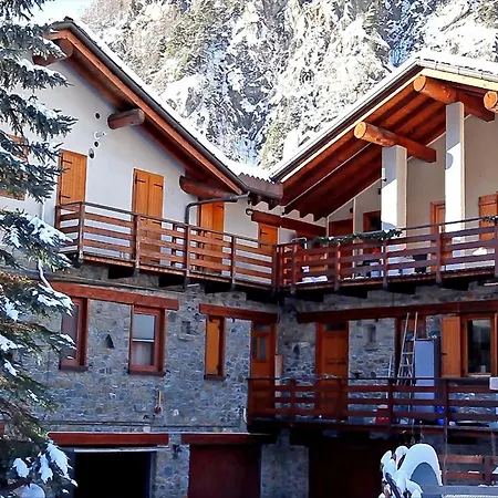 Alpine Bliss A Cosy Retreat דירה