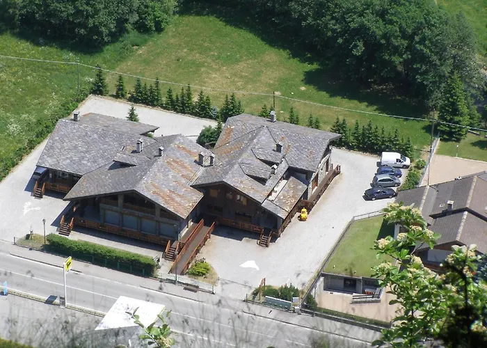 Alpine Bliss A Cosy Retreat * Antey-Saint-André